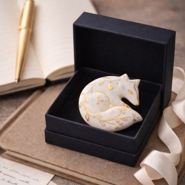 Originálne porcelánové šperky: Prečo sú ideálnym luxusným darčekom pre ženy