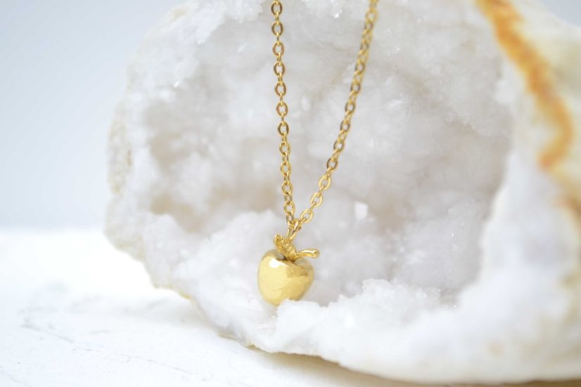 Jabĺčko - dámsky náhrdelník z chir. ocele