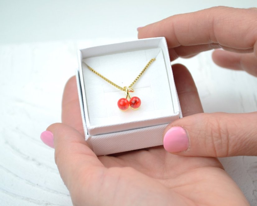 Čerešne - dámsky náhrdelník z chirurgickej ocele