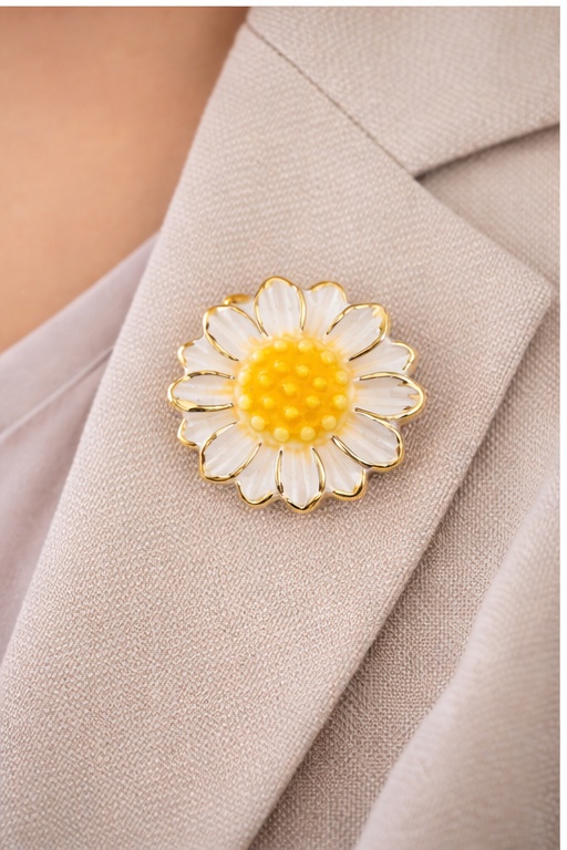 Margarétka - porcelánová brošňa