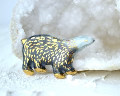 Medveď - brošňa čierna