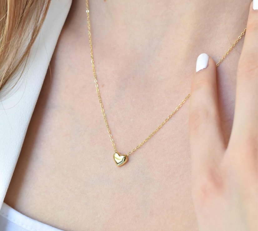 Romance - dámsky strieborný náhrdelník so srdiečkom - Farba: Zlaté srdiečko