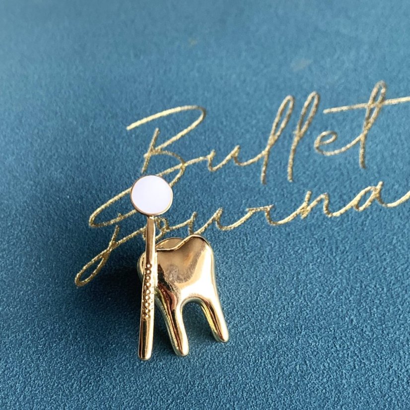 Brošňa pre zubára - Dizajn: Veselý zúbok