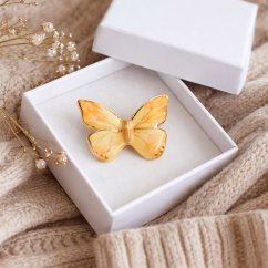 Motýľ - žltá porcelánová brošňa