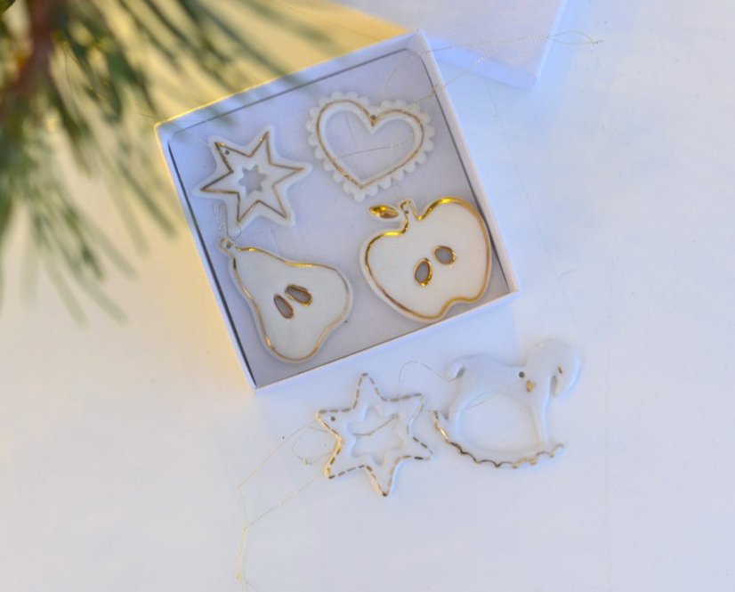 Porcelánové vianočné ozdoby - sada 6 ks zlatá