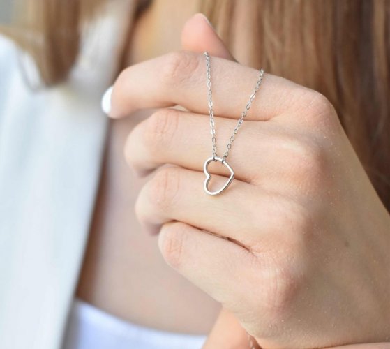 Simply Love - dámsky strieborný náhrdelník so srdiečkom - Farba: Zlatý náhrdelník