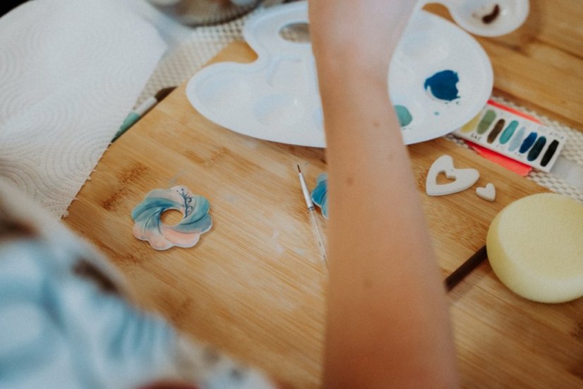 Vyrob si svoju porcelánovú brošňu doma - DIY balíček